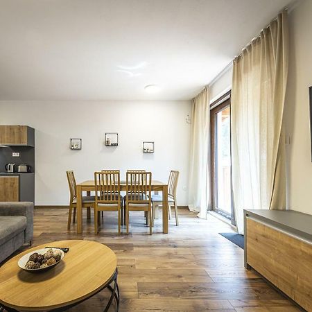 Apartmanovy Dom Poludnica - Chopok Juh Tale Exteriör bild