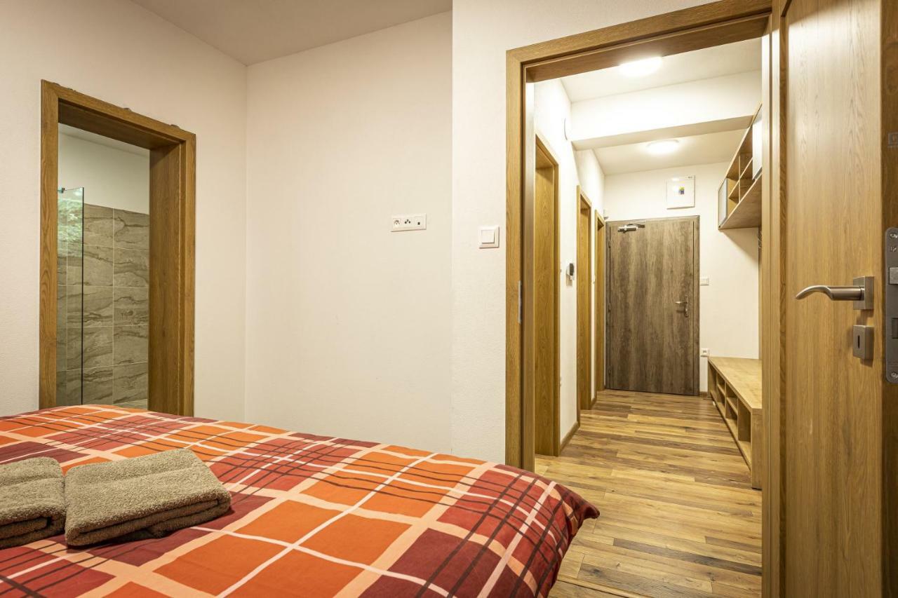 Apartmanovy Dom Poludnica - Chopok Juh Tale Exteriör bild