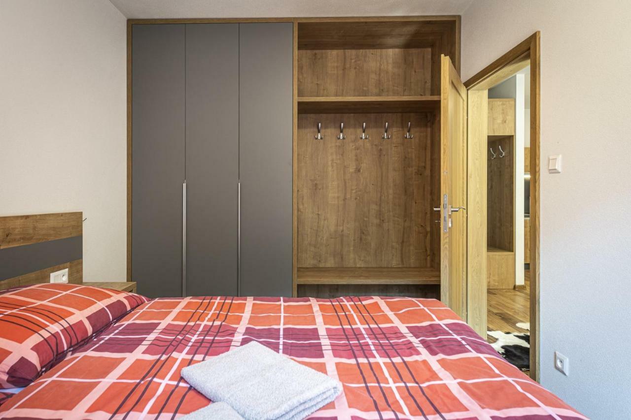 Apartmanovy Dom Poludnica - Chopok Juh Tale Exteriör bild