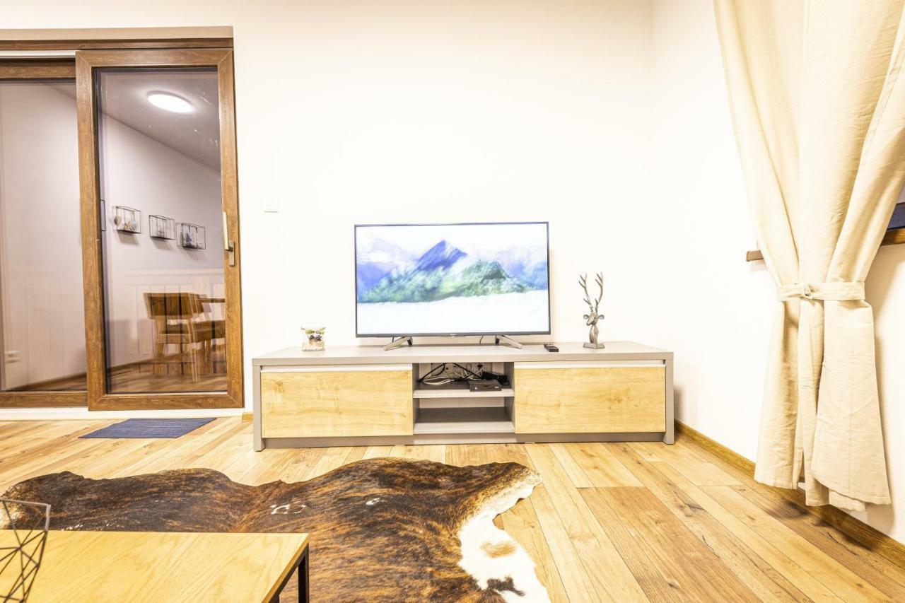 Apartmanovy Dom Poludnica - Chopok Juh Tale Exteriör bild