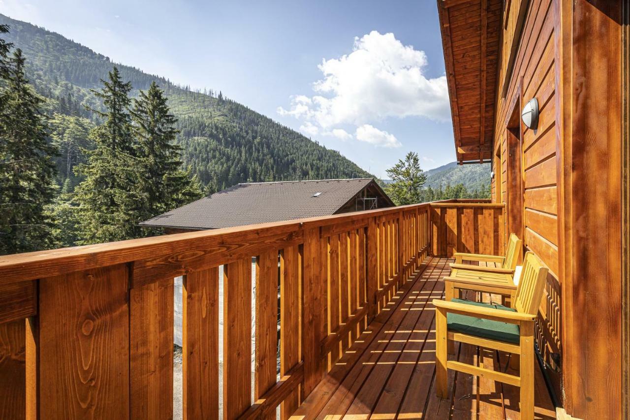 Apartmanovy Dom Poludnica - Chopok Juh Tale Exteriör bild