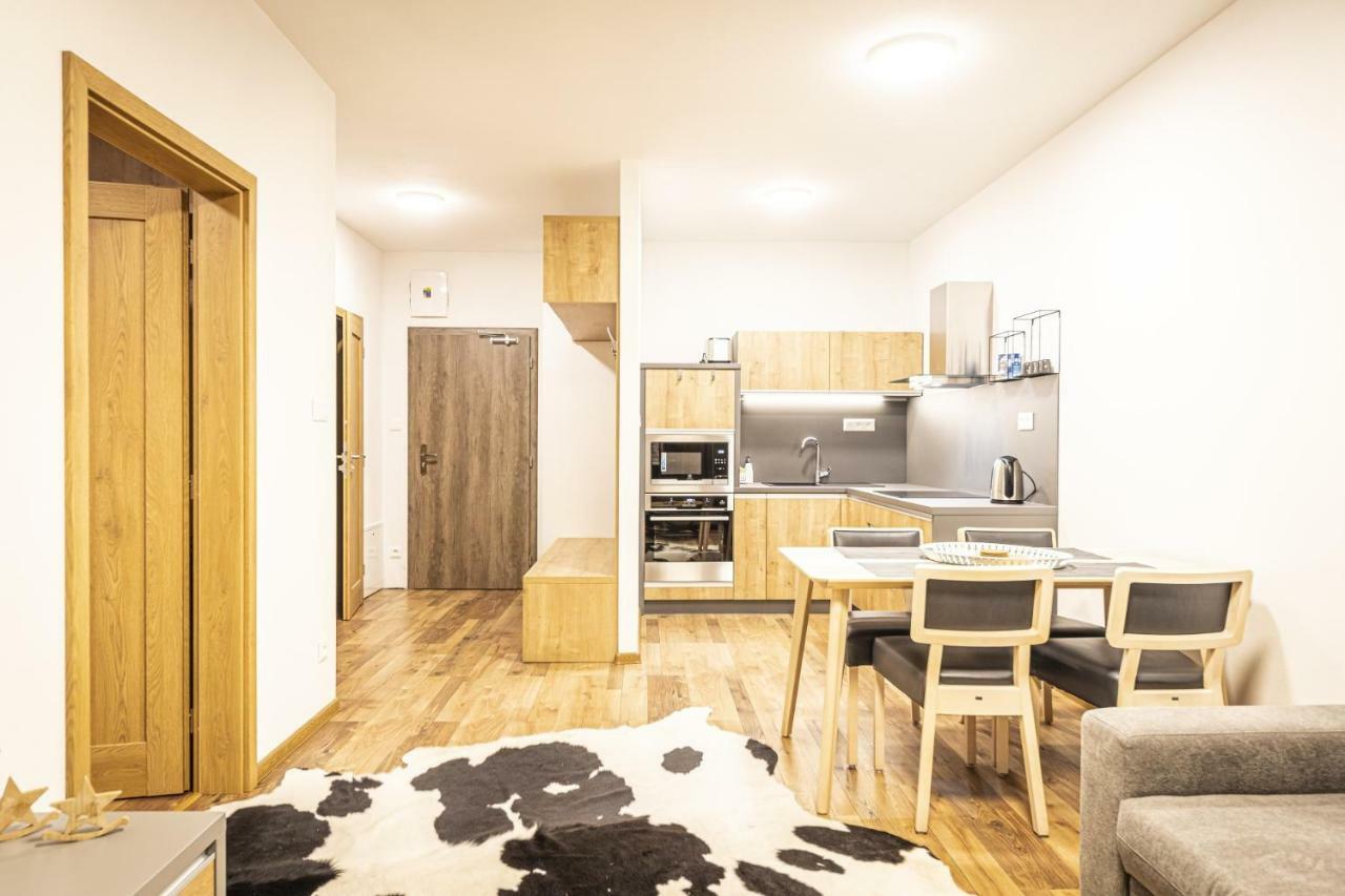Apartmanovy Dom Poludnica - Chopok Juh Tale Exteriör bild