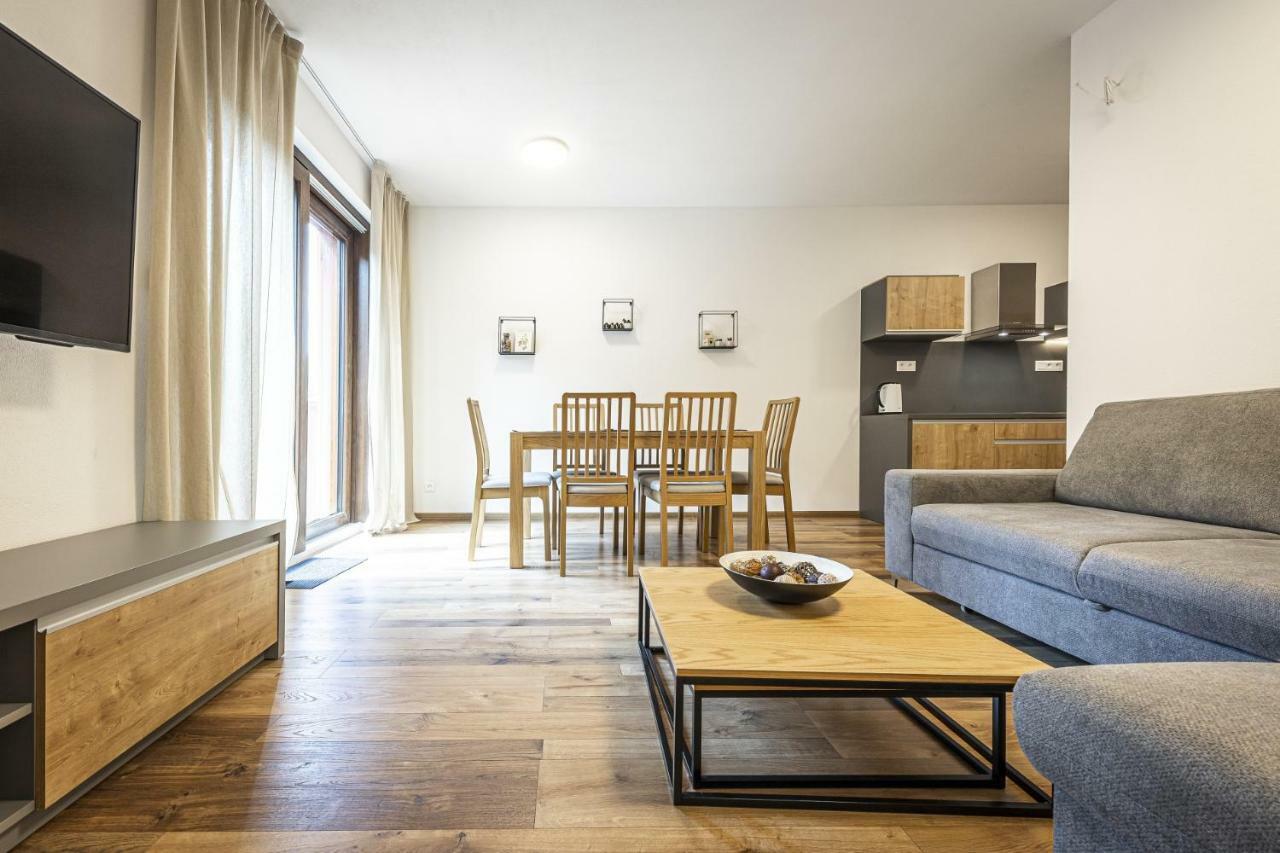 Apartmanovy Dom Poludnica - Chopok Juh Tale Exteriör bild