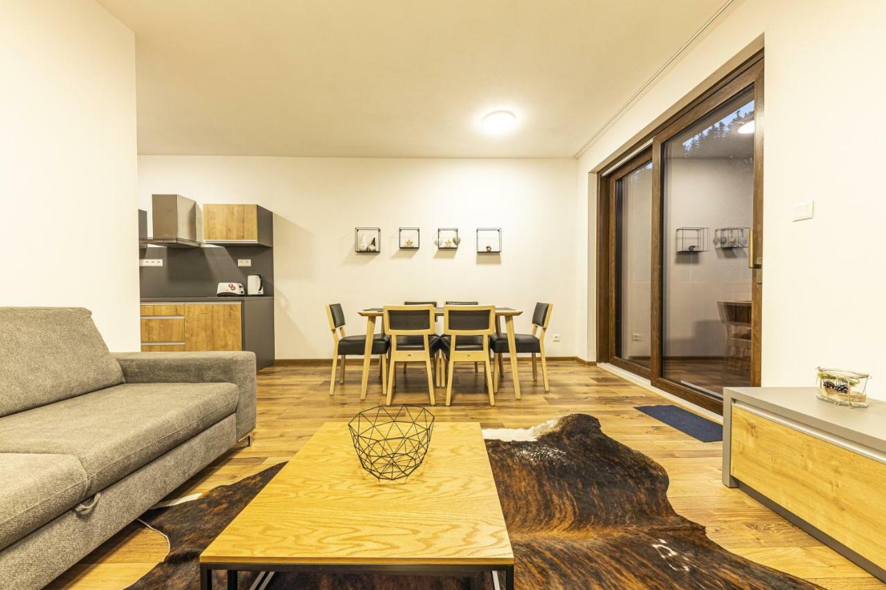 Apartmanovy Dom Poludnica - Chopok Juh Tale Exteriör bild