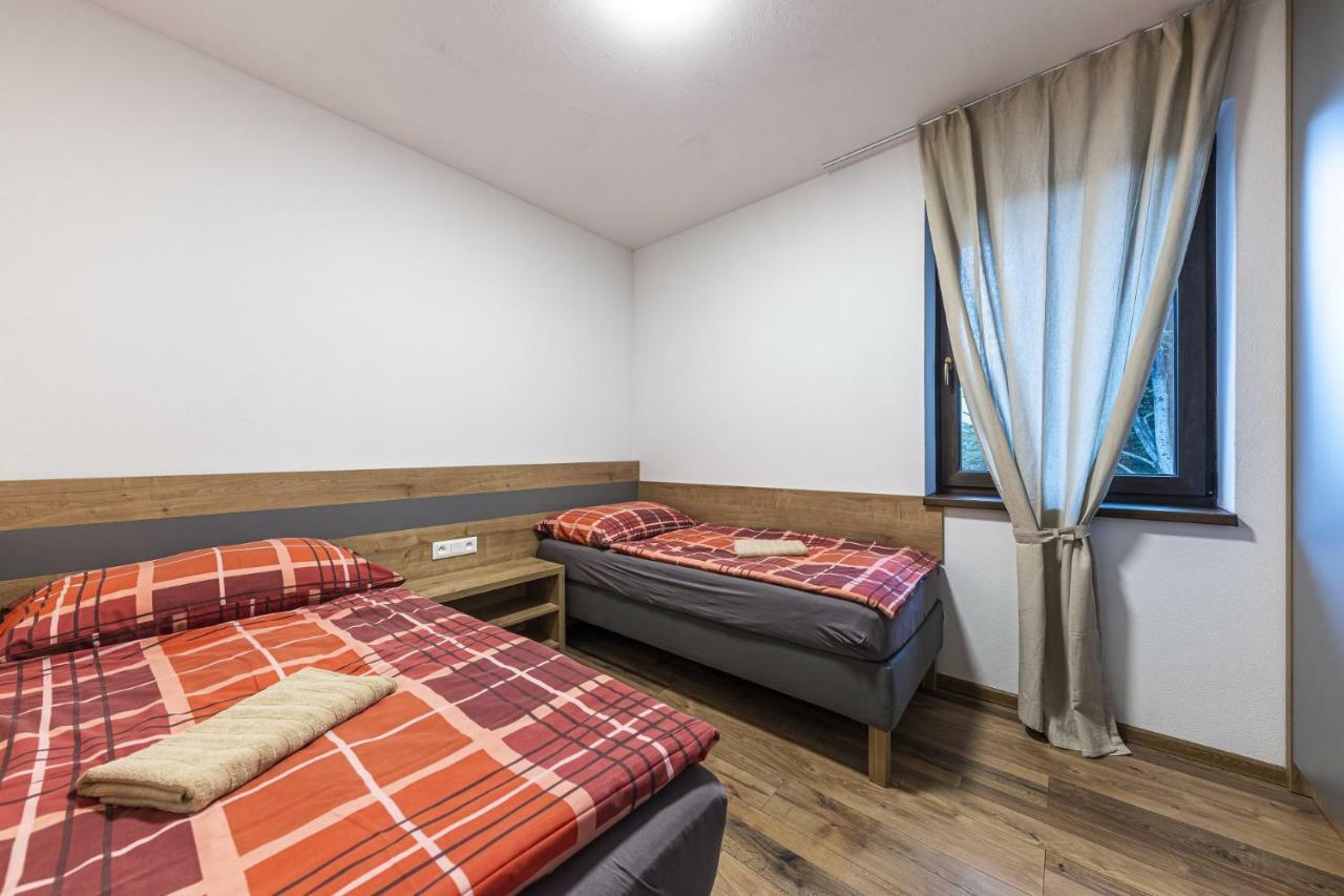 Apartmanovy Dom Poludnica - Chopok Juh Tale Exteriör bild