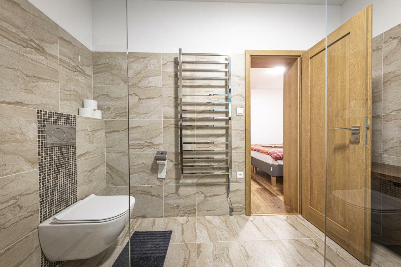 Apartmanovy Dom Poludnica - Chopok Juh Tale Exteriör bild